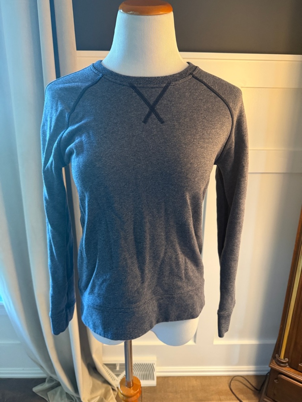 lululemon athletica Heathered Navy Long-Sleeve Crew Sweatshirt
